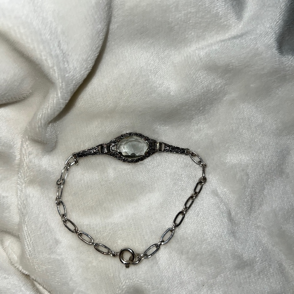 🔴6 for $30🔴 Jewelmint Silver and Smoky Quartz Bracelet